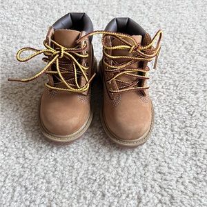 Timberland baby size 4